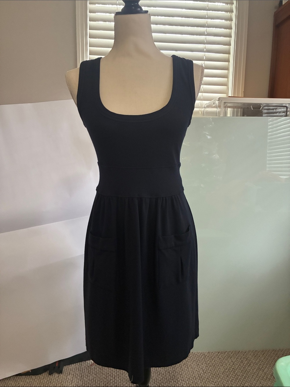 Diane Von Furstenberg navy Scoop Neck Sleeveless Mini Dress